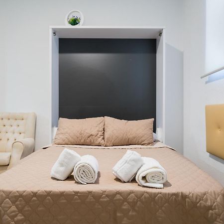 Appartamento Estudio Triana Salado A Siviglia Esterno foto